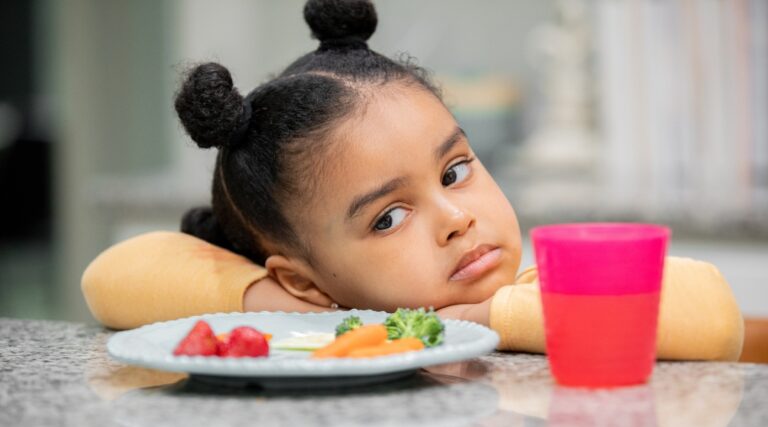 Strategies for Introducing New Foods to Picky Eaters