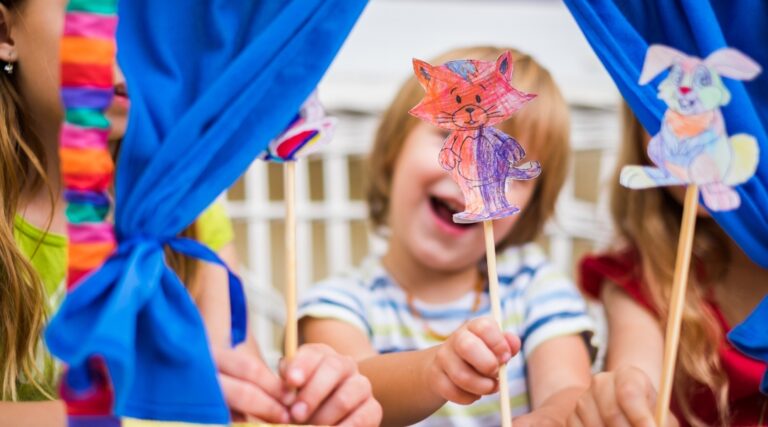 How to Use Puppetry to Enhance Communication Skills in Young Children