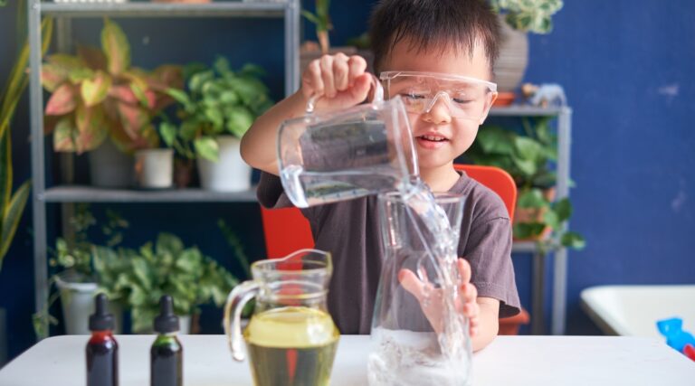 How to Develop a Childcare Program That Supports Early Science Learning